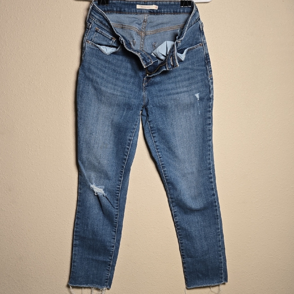 Mid Rise LEVIS Skinny Jeans - Blue